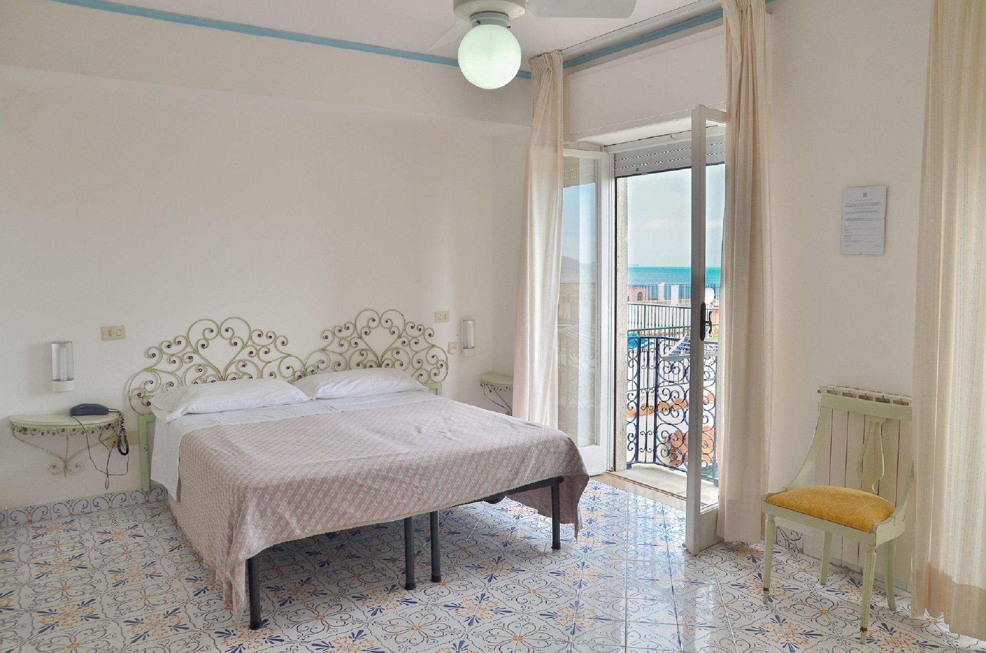 Casthotels Bristol Terme イスキア島 エクステリア 写真