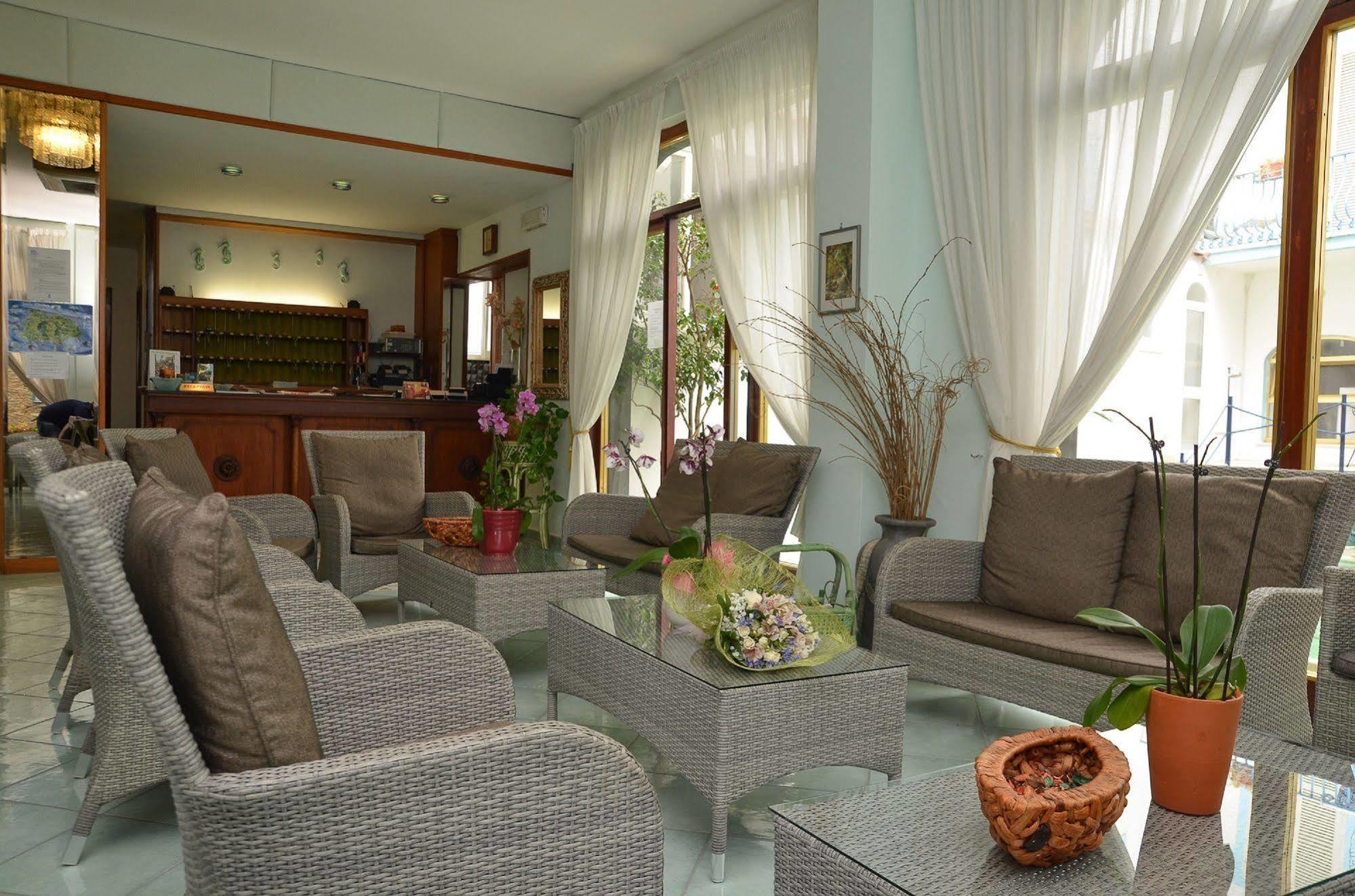 Casthotels Bristol Terme イスキア島 エクステリア 写真
